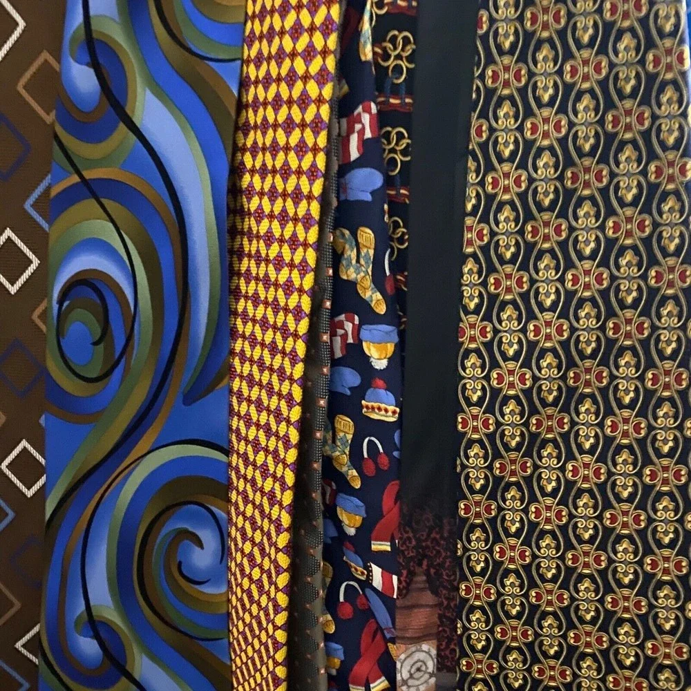 Mens Neckties Elegant Fun Vintage Variety Lot of 10 Random Ties - Fast Shipping